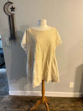 Indigo Thread Co. Plus Size 3X Ivory Lace and Eyelet Tunic Top